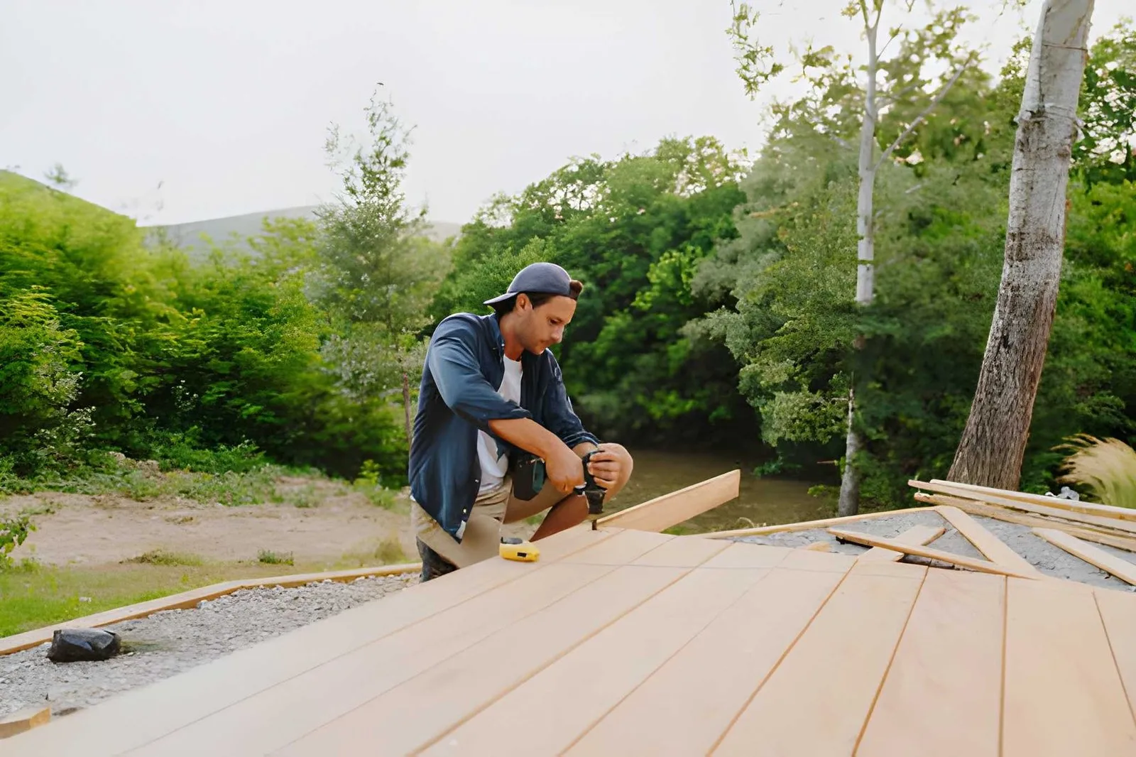 professional deck builder in Stormville